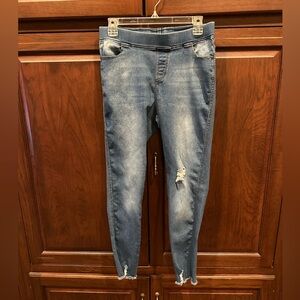 Pull on style denim sz L